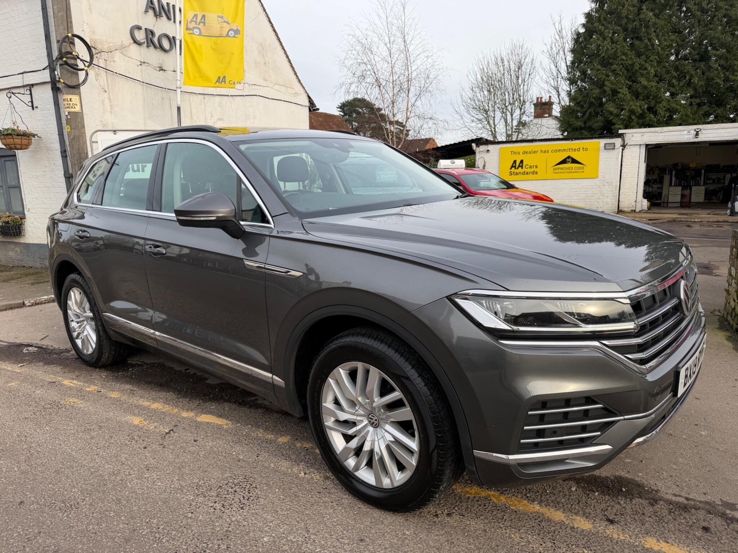 Used Volkswagen Touareg 2019 for sale - 77582500: Photo 4