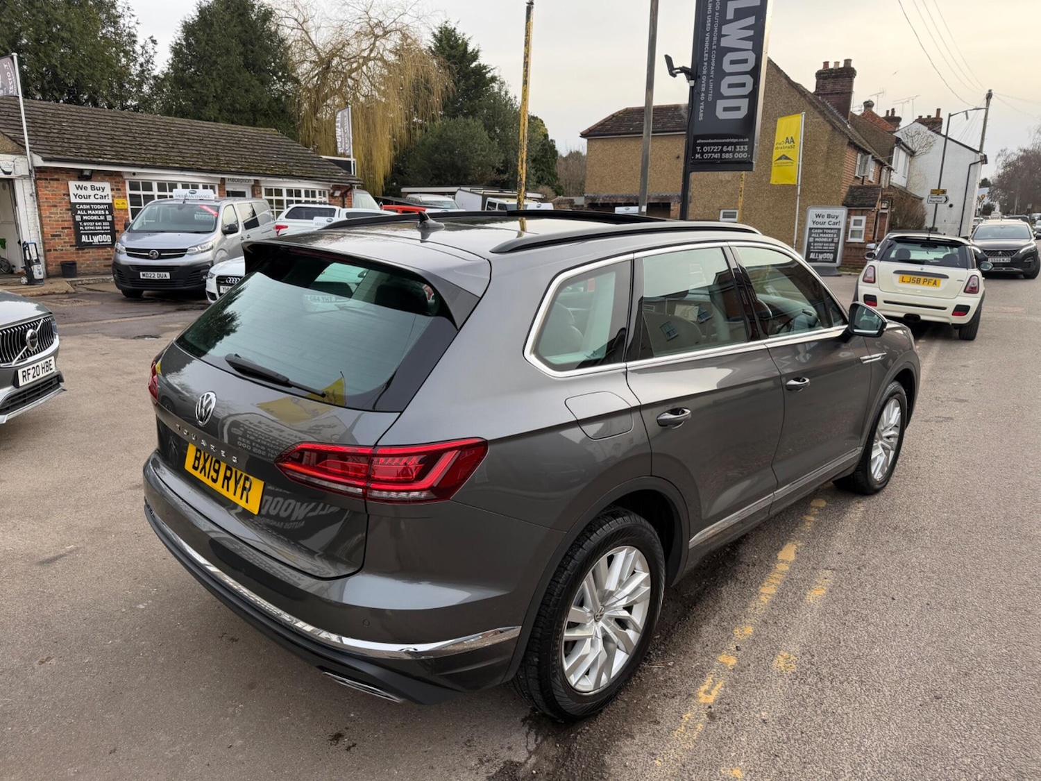 Used Volkswagen Touareg 2019 for sale - 77582500: Photo 7
