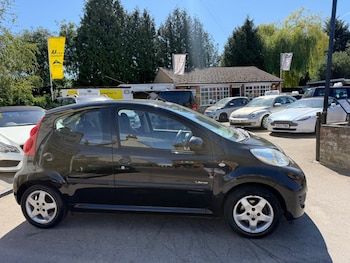 Used Peugeot 107 2009 for sale - 79502947: Photo