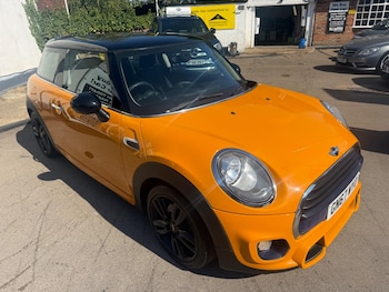 Used MINI Hatch 2017 for sale - 79381018: Photo