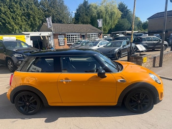 Used MINI Hatch 2017 for sale - 79381018: Photo