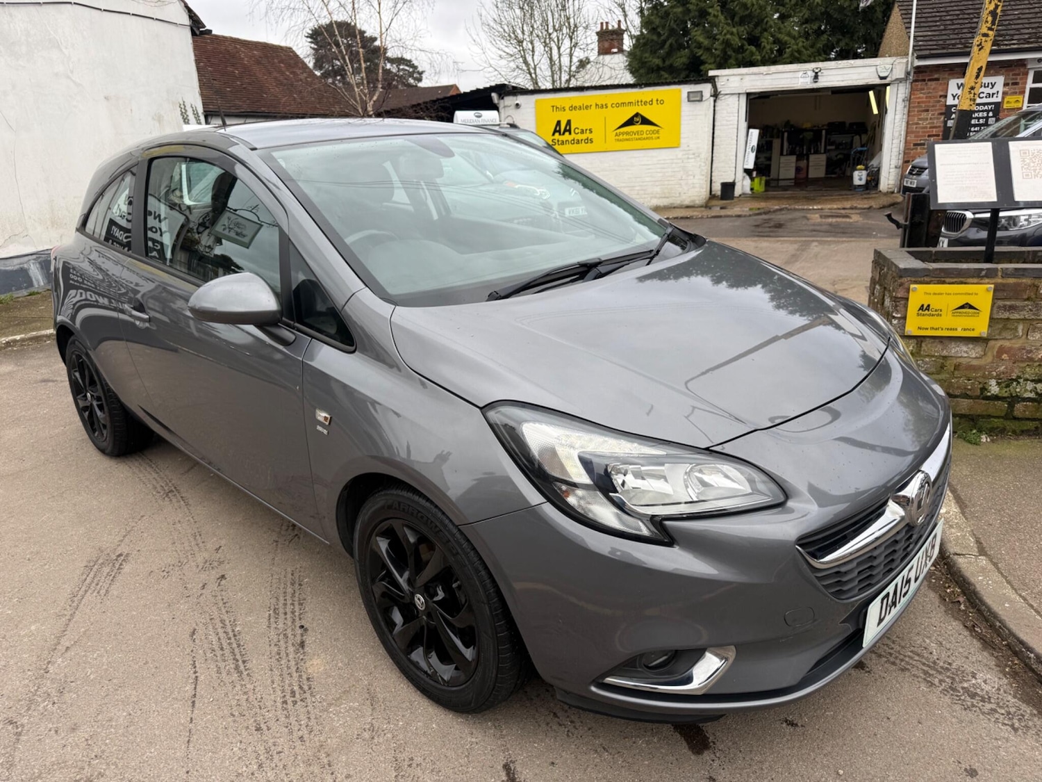 Used Vauxhall Corsa 2015 for sale - 77849141: Photo 2