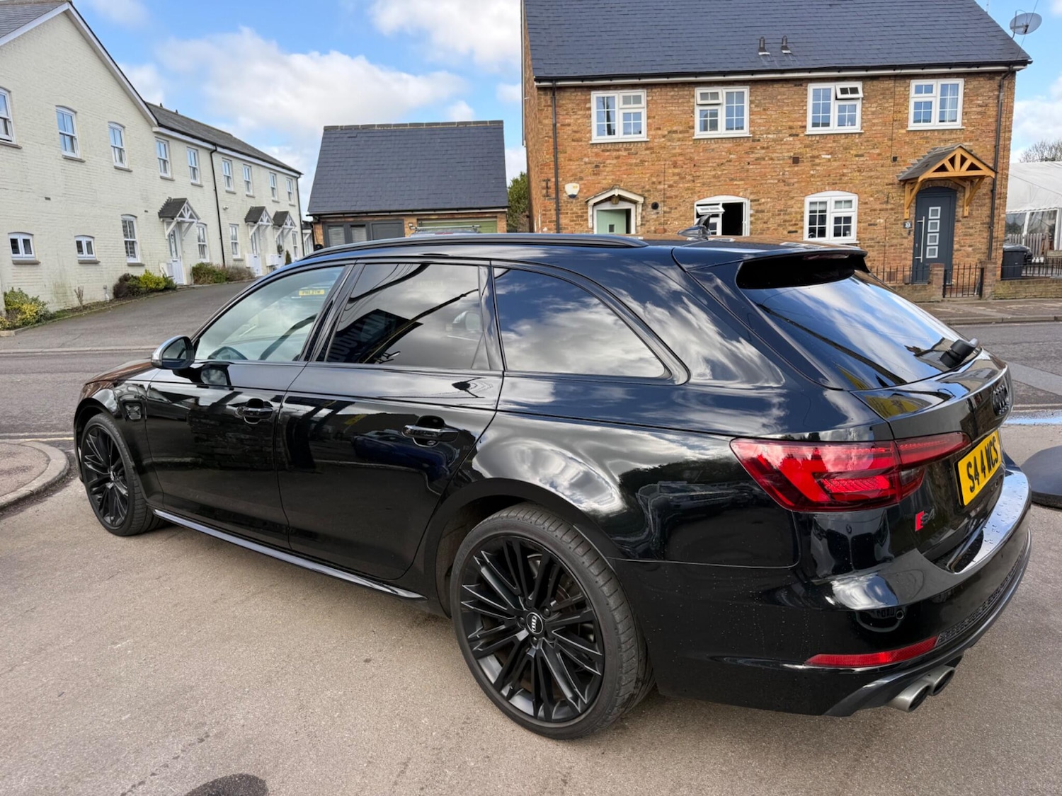 Used Audi A4 2017 for sale - 77830553: Photo 10