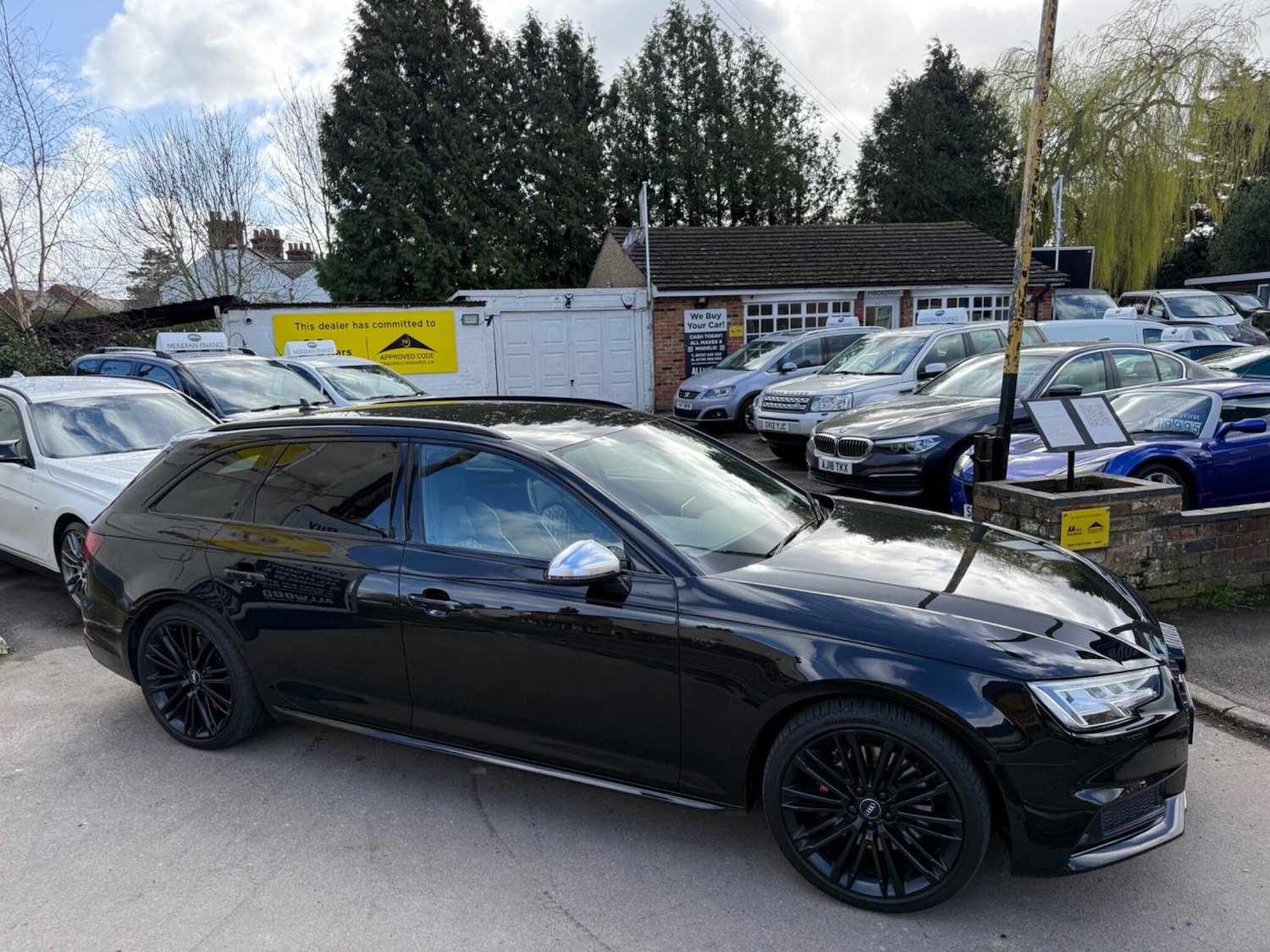 Used Audi A4 2017 for sale - 77830553: Photo 5