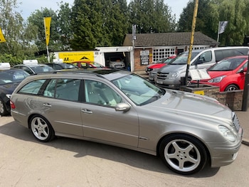 Used Mercedes-Benz E Class 2004 for sale - 78944558: Photo