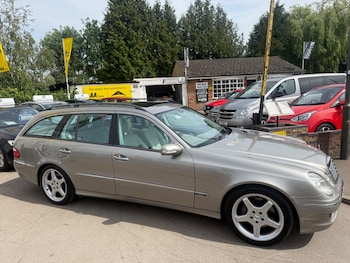 Used Mercedes-Benz E Class 2004 for sale - 78944558: Photo