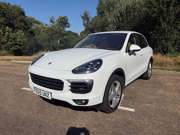 Used Porsche Cayenne 2015 for sale - 79853848: Photo