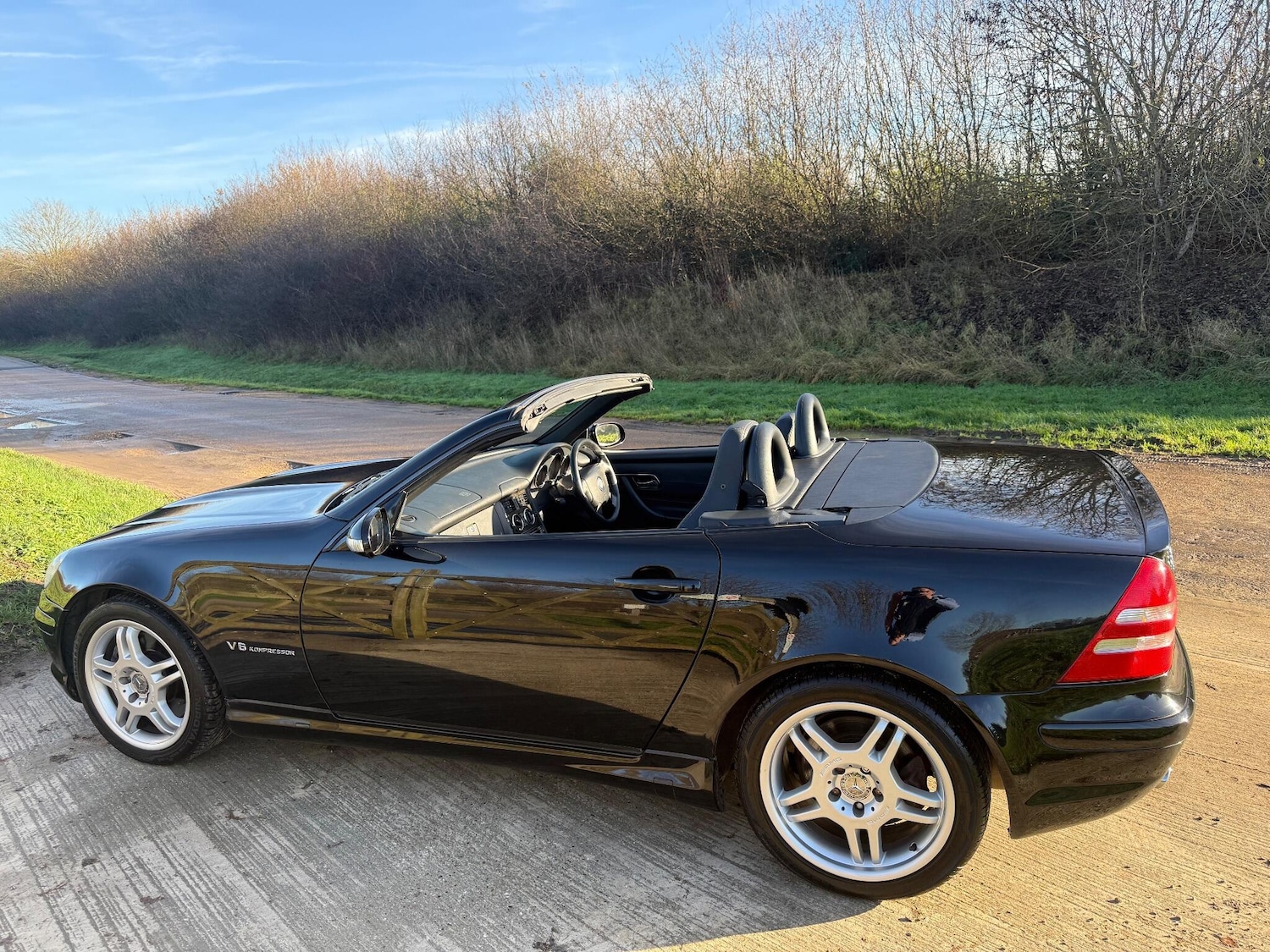 Used Mercedes-Benz SLK 2001 for sale - 77346278: Photo 11