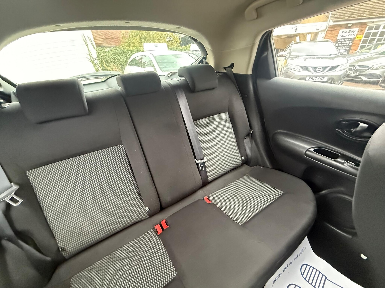 Used Nissan Juke 2017 for sale - 77346282: Photo 25