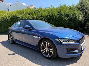 Used Jaguar XE 2015 for sale - 79620096: Photo