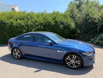 Used Jaguar XE 2015 for sale - 79620096: Photo