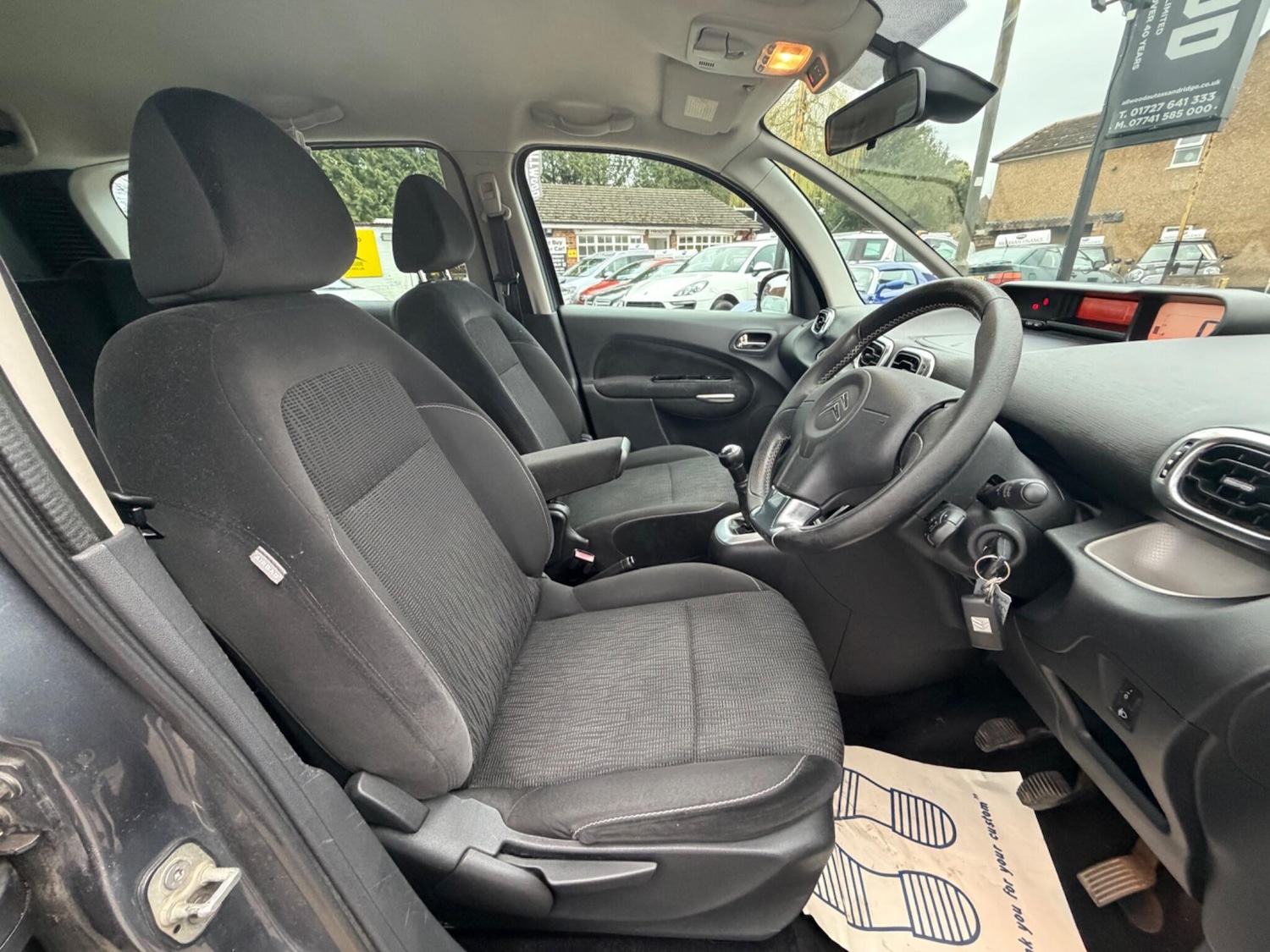 Used Citroen C3 Picasso 2011 for sale - 77759520: Photo 23