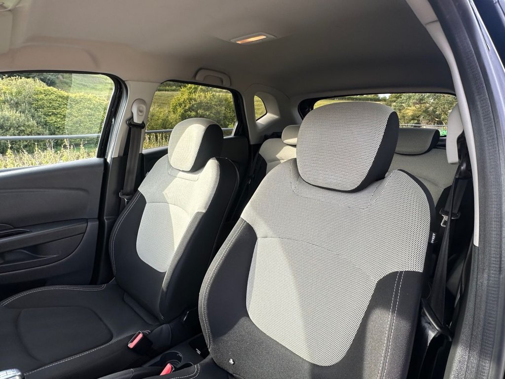 Used Renault Captur 2018 for sale - 76569779: Photo 16