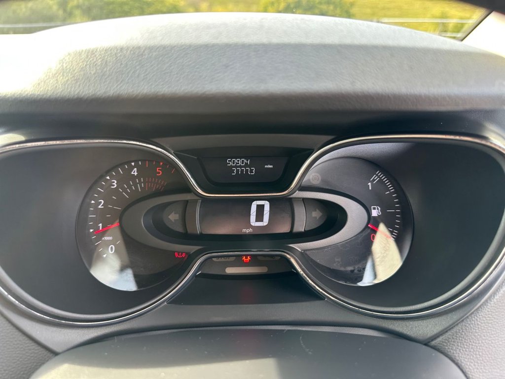 Used Renault Captur 2018 for sale - 76569779: Photo 25