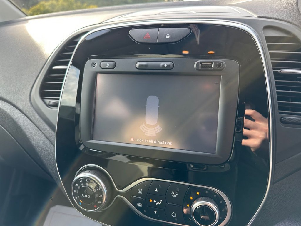 Used Renault Captur 2018 for sale - 76569779: Photo 27