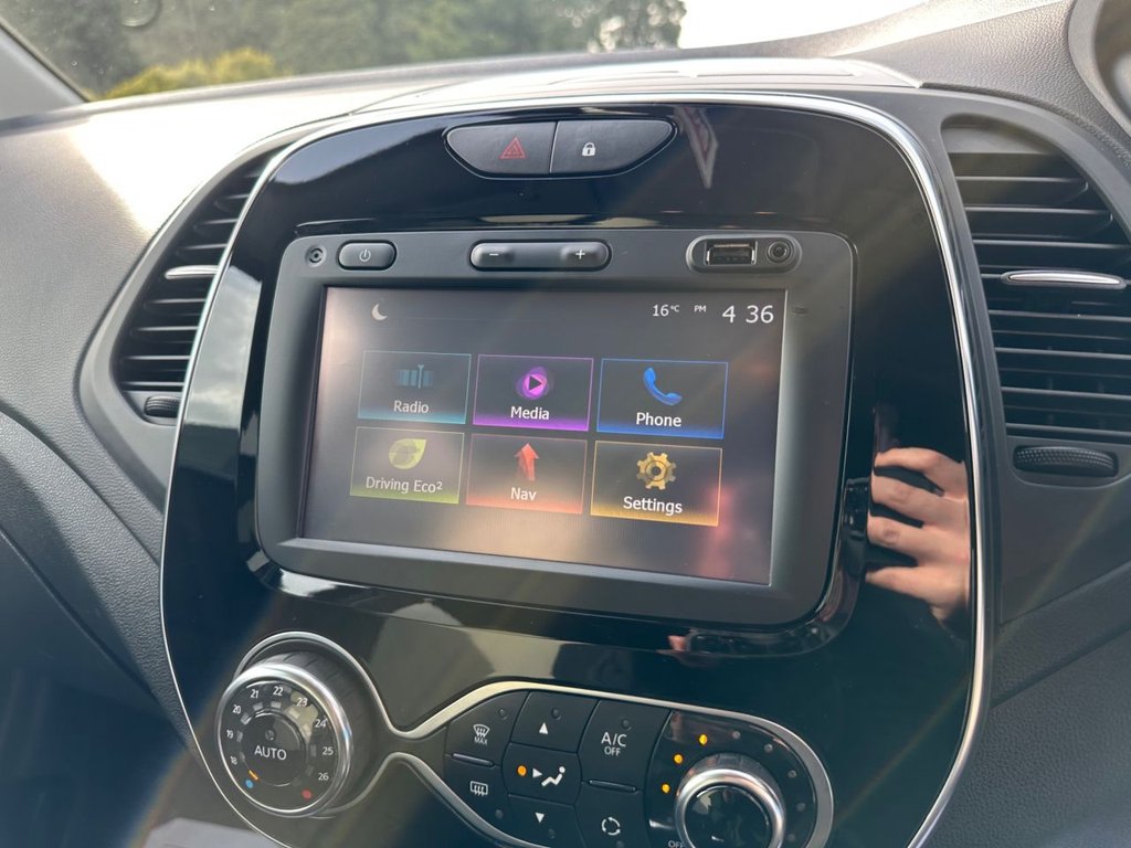 Used Renault Captur 2018 for sale - 76569779: Photo 28