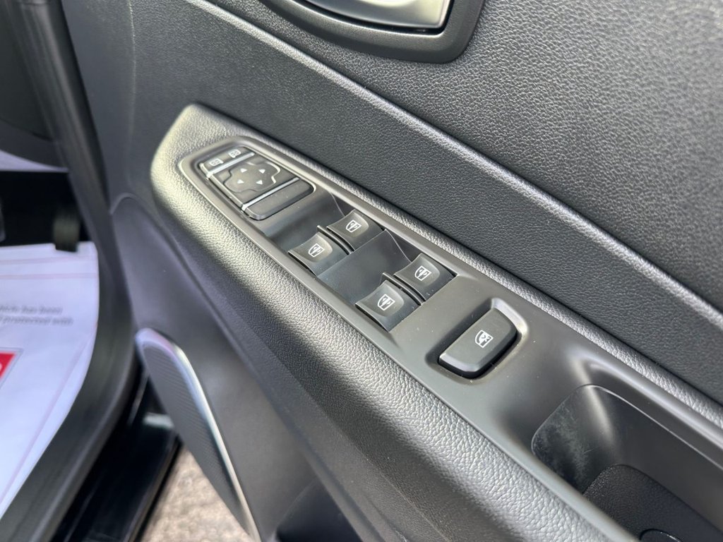 Used Renault Captur 2018 for sale - 76569779: Photo 31