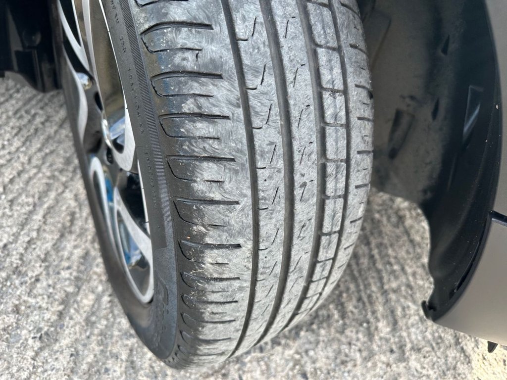 Used Renault Captur 2018 for sale - 76569779: Photo 49