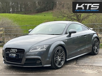 Used Audi TT 2013 for sale - 77693203: Photo