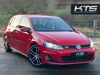 Used Volkswagen Golf 2015 for sale - 76937437: Photo