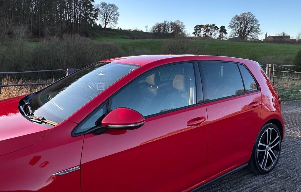 Used Volkswagen Golf 2015 for sale - 76937437: Photo 6