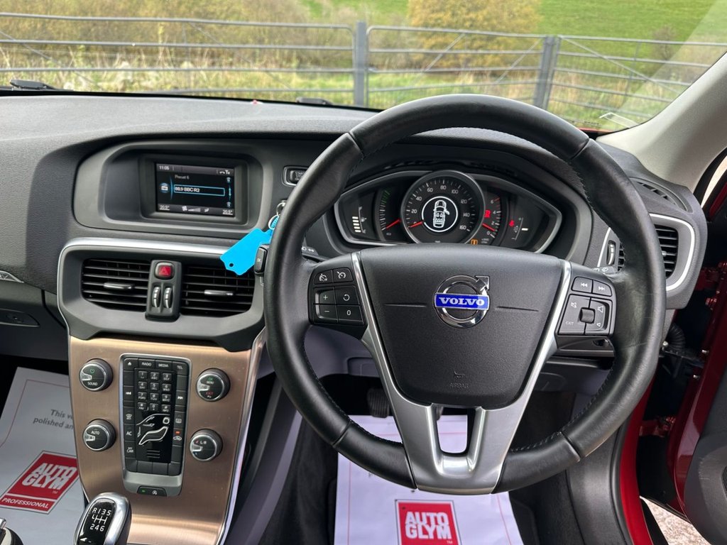 Used Volvo V40 2014 for sale - 76900294: Photo 26