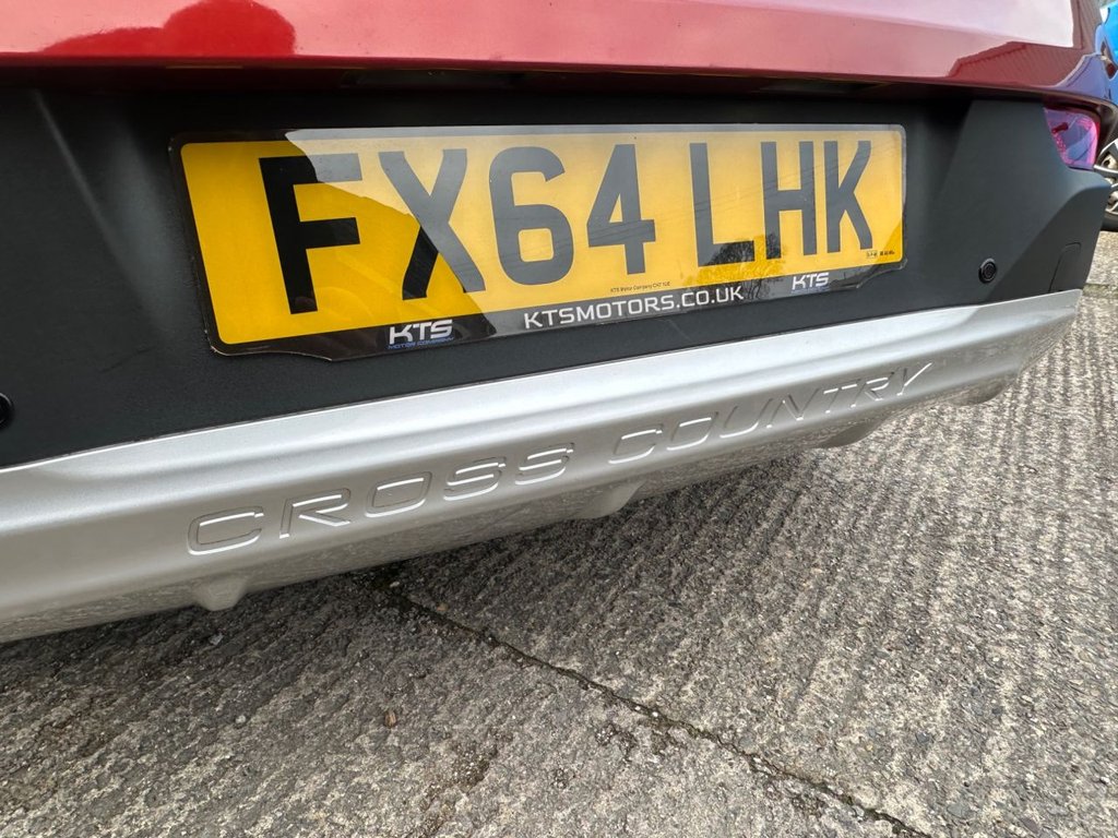 Used Volvo V40 2014 for sale - 76900294: Photo 36