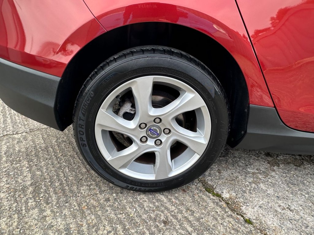 Used Volvo V40 2014 for sale - 76900294: Photo 42