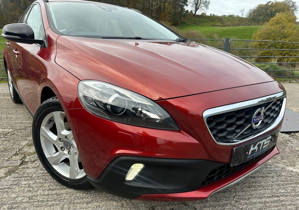 Used Volvo V40 2014 for sale - 76900294: Photo 5