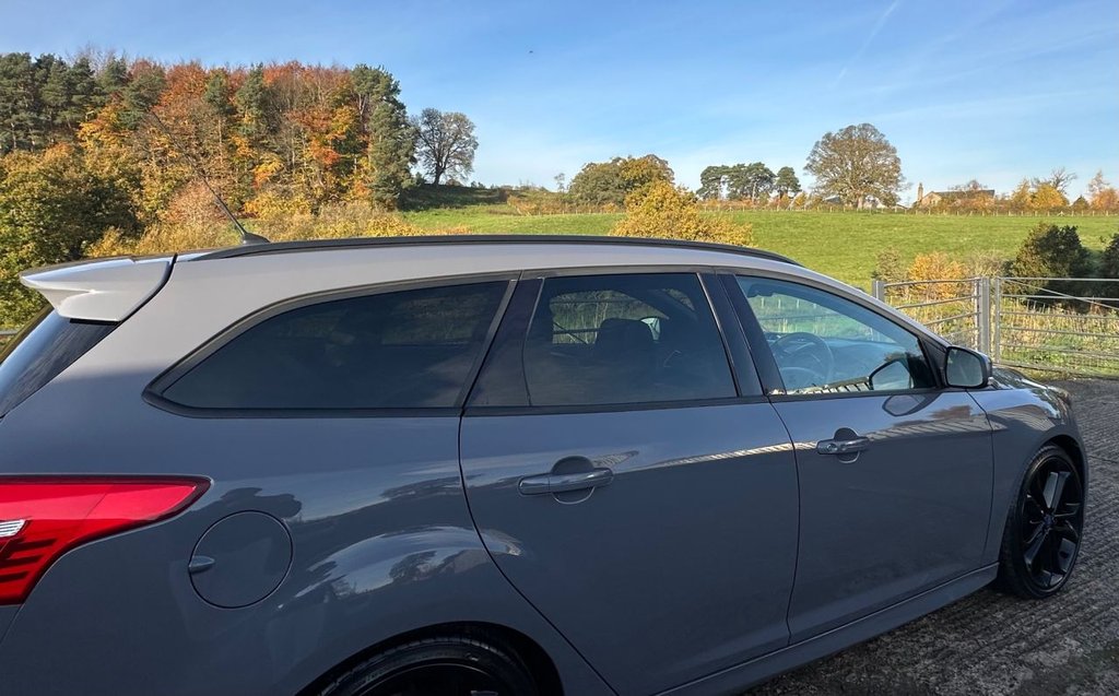 Used Ford Focus 2017 for sale - 76569949: Photo 11