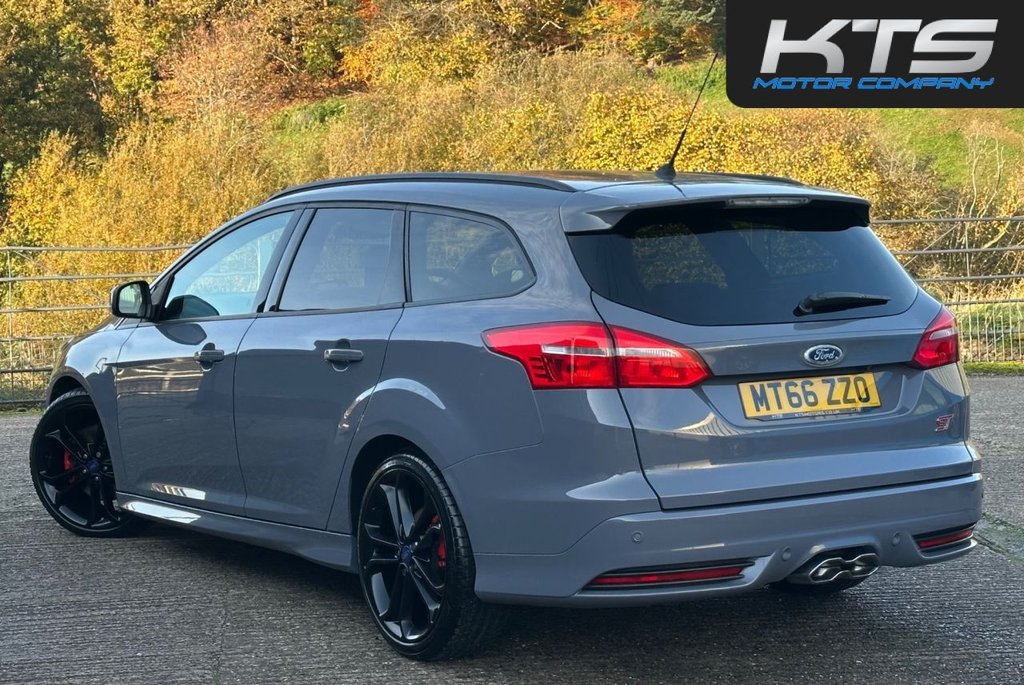 Used Ford Focus 2017 for sale - 76569949: Photo 12