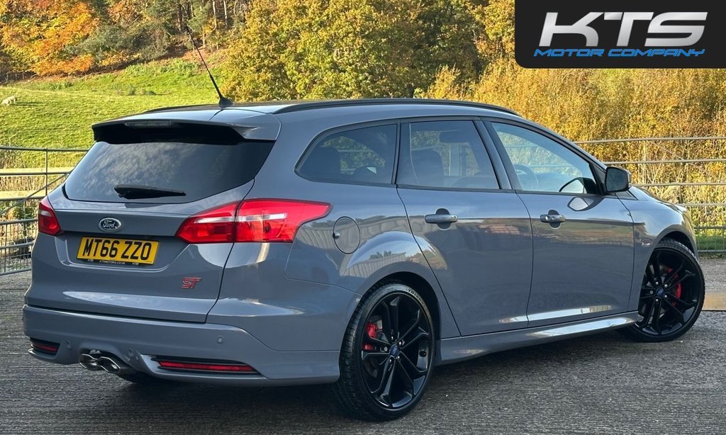 Used Ford Focus 2017 for sale - 76569949: Photo 14