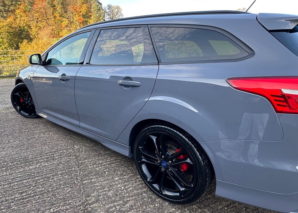 Used Ford Focus 2017 for sale - 76569949: Photo 15