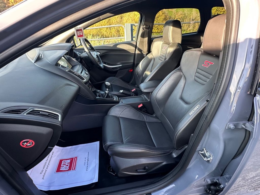 Used Ford Focus 2017 for sale - 76569949: Photo 18