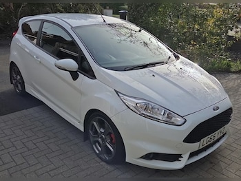 Used Ford Fiesta 2016 for sale - 77806665: Photo