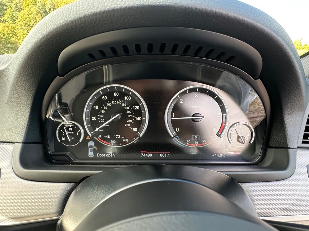 Used BMW 5 Series 2016 for sale - 76569785: Photo 28