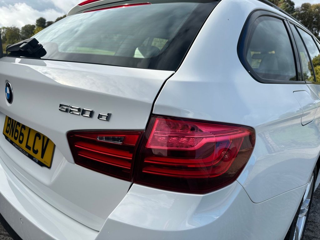 Used BMW 5 Series 2016 for sale - 76569785: Photo 40