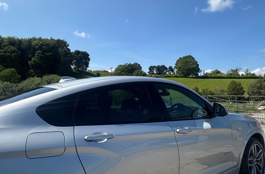 Used BMW X4 2015 for sale - 76570010: Photo 9