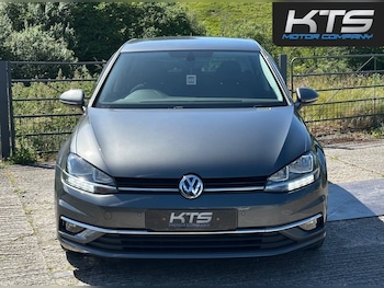 Used Volkswagen Golf 2018 for sale - 78839980: Photo