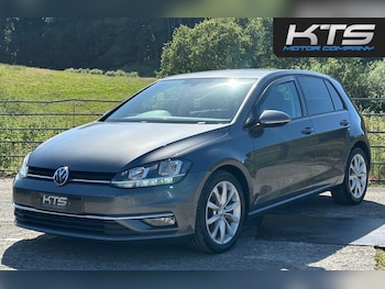 Used Volkswagen Golf 2018 for sale - 78839980: Photo