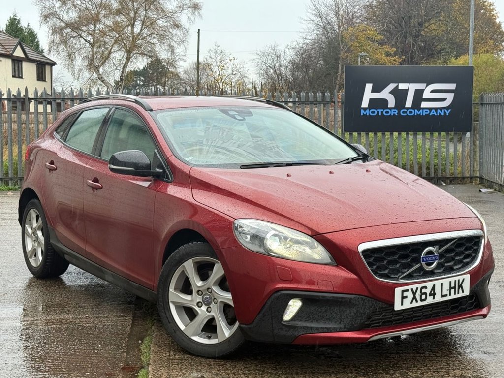 Used Volvo V40 2014 for sale - 76570549: Photo 1