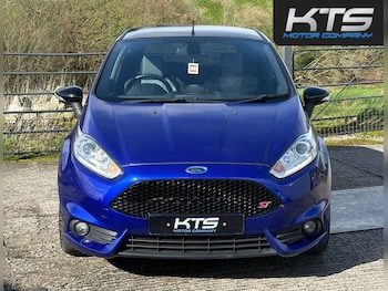 Used Ford Fiesta 2014 for sale - 78241197: Photo