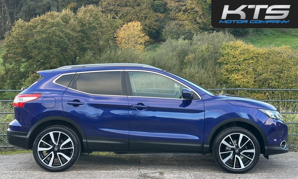Used Nissan Qashqai 2015 for sale - 76569792: Photo 10