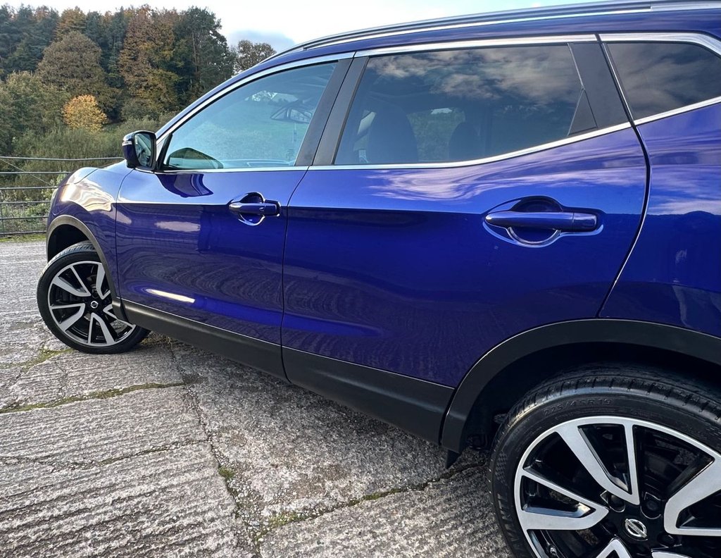 Used Nissan Qashqai 2015 for sale - 76569792: Photo 15