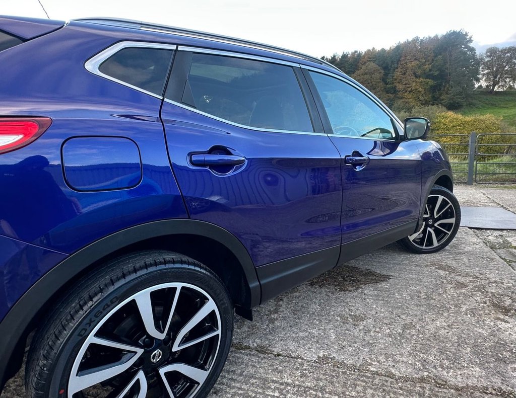 Used Nissan Qashqai 2015 for sale - 76569792: Photo 16