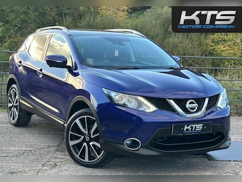 Used Nissan Qashqai 2015 for sale - 76569792: Photo