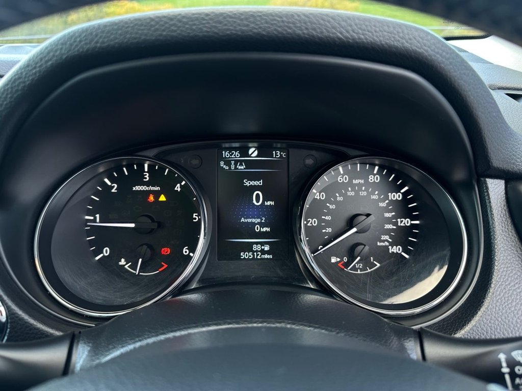 Used Nissan Qashqai 2015 for sale - 76569792: Photo 28