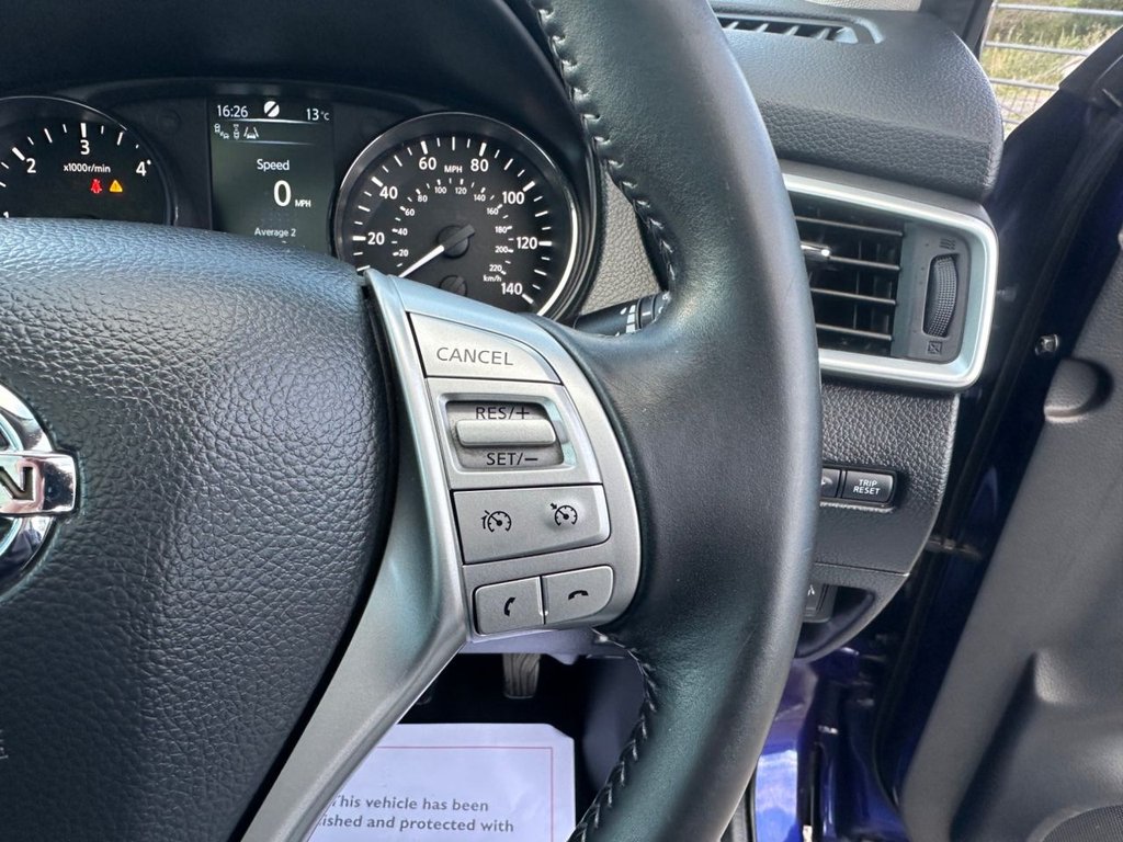 Used Nissan Qashqai 2015 for sale - 76569792: Photo 33