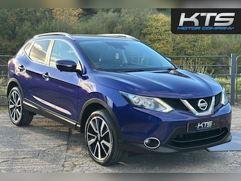 Used Nissan Qashqai 2015 for sale - 76569792: Photo
