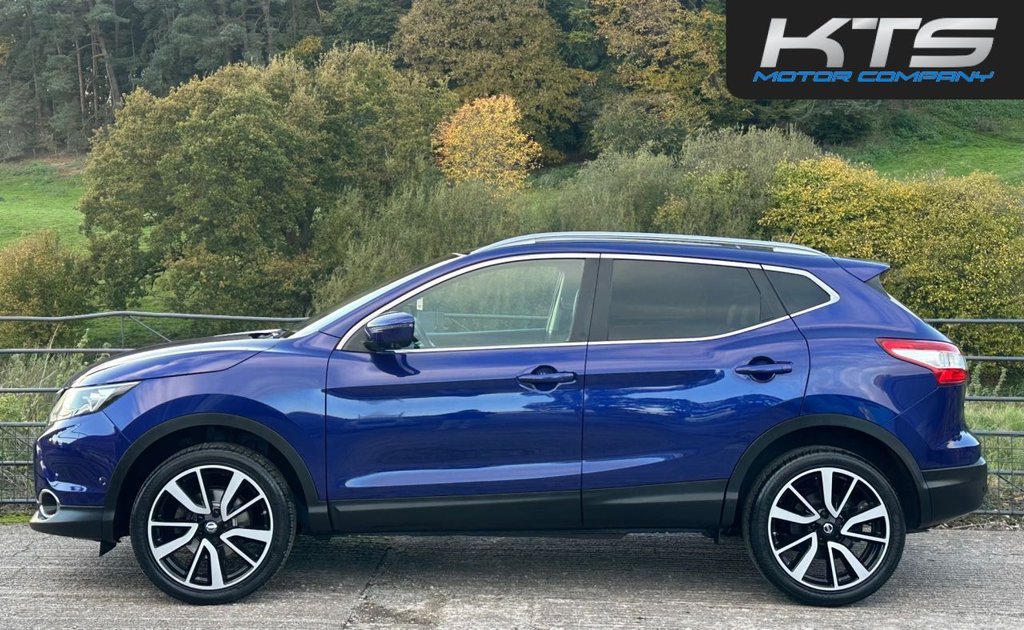Used Nissan Qashqai 2015 for sale - 76569792: Photo 8